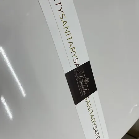 L'orchidea לינה וארוחת בוקר טרופאה