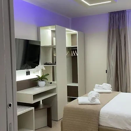 L'orchidea לינה וארוחת בוקר 4*