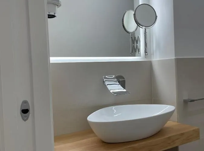 L'orchidea Couette-café 4*