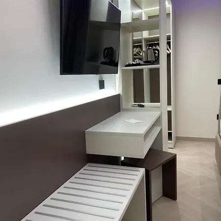 L'orchidea 4*