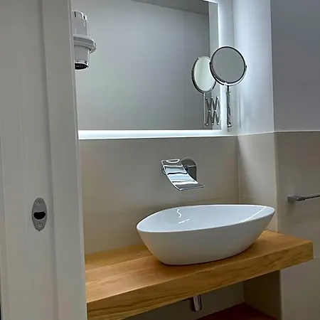 L'orchidea Bed & Breakfast 4*